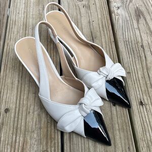 EUC- Ann Taylor Leather Black & White Slingback Heels Size 9